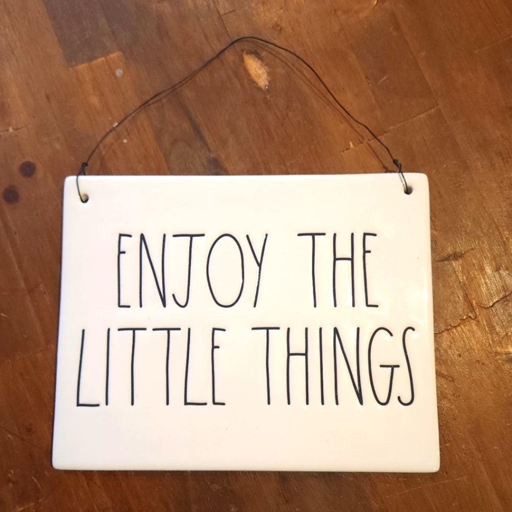 Enjoy The Little Things Wall Decor
